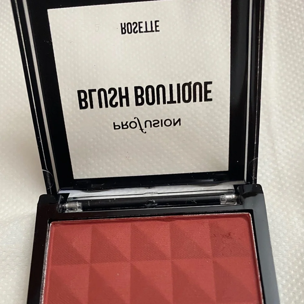 Profusion Blush Boutique Rosette